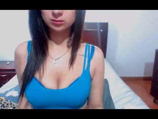 XJuanitaX live sexchat picture