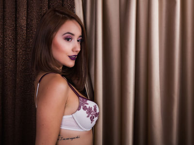 SuperbBianca live sexchat picture