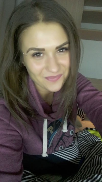 A1HotBabeDolly live sexchat picture