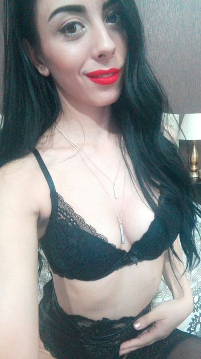 AdelineHope live sexchat picture