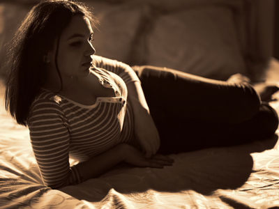 LuciaHunt live sexchat picture