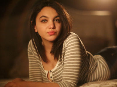 LuciaHunt live sexchat picture