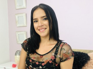 LindaMuller live sexchat picture