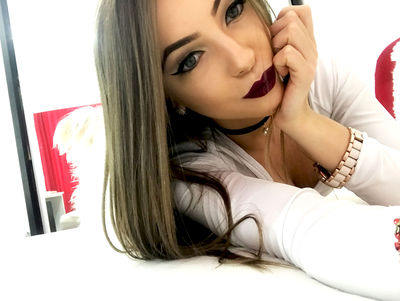 Ameliaaa live sexchat picture