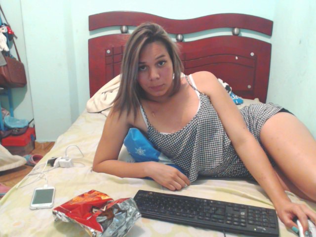 HotSlutTs live sexchat picture