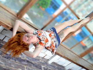 FionaPlayful live sexchat picture
