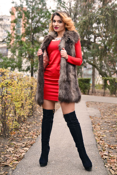 KymCaramela live sexchat picture