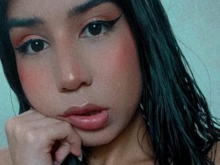BEAUTY_LATIN18 live sexchat picture