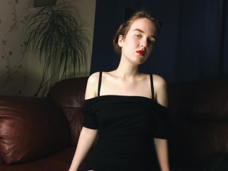 CuteLittleMia live sexchat picture